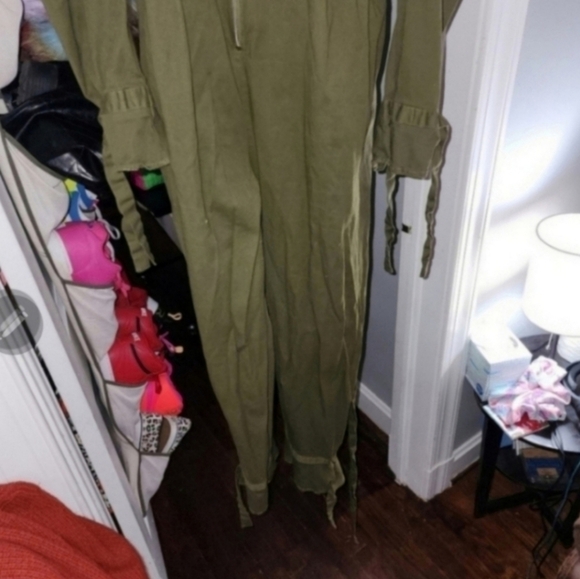 🍁🍂Fashion to figure jumpsuit size 3 in olive green - Picture 3 of 6